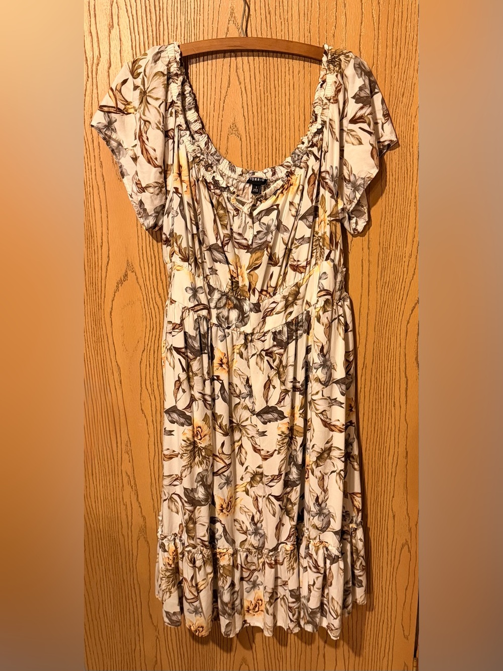 Challis Off-Shoulder Tea Dress - Picture 2 of 4